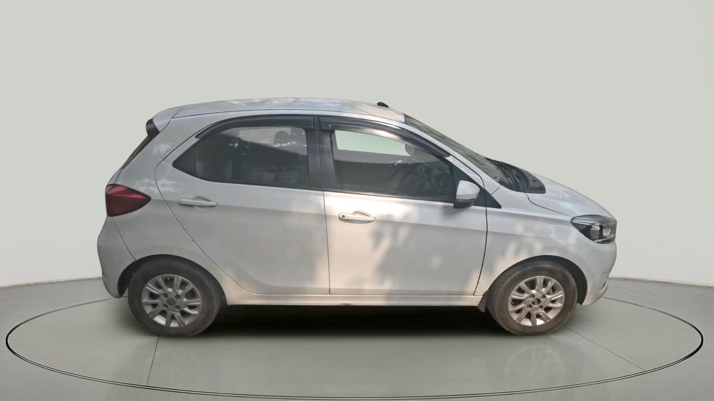 2016 Tata Tiago XZ PETROL, Petrol, Manual, 86,704 km, exterior