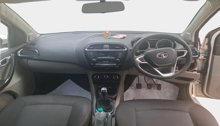 2016 Tata Tiago XZ PETROL, Petrol, Manual, 86,704 km, interior