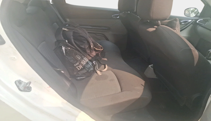 2016 Tata Tiago XZ PETROL, Petrol, Manual, 86,704 km, interior