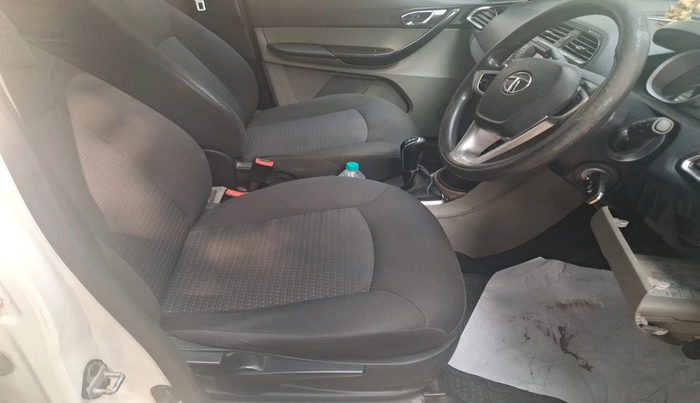 2016 Tata Tiago XZ PETROL, Petrol, Manual, 86,704 km, interior