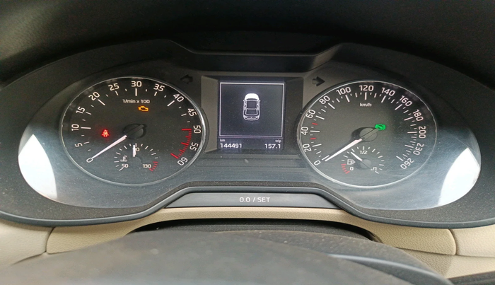 2014 Skoda Octavia AMBITION 2.0 TDI AT, Diesel, Automatic, 1,79,443 km, interior