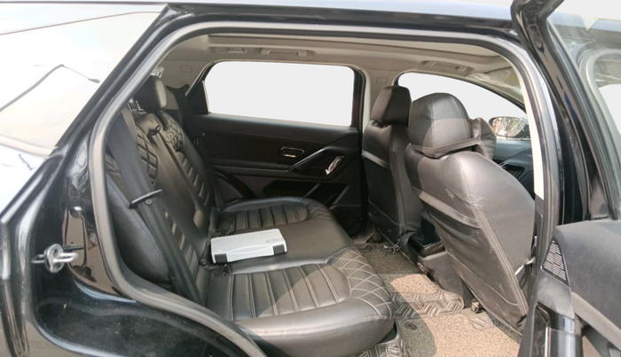 2022 Tata Harrier XT PLUS 2.0L KRYOTEC DARK EDITON, Diesel, Manual, 81,190 km, interior