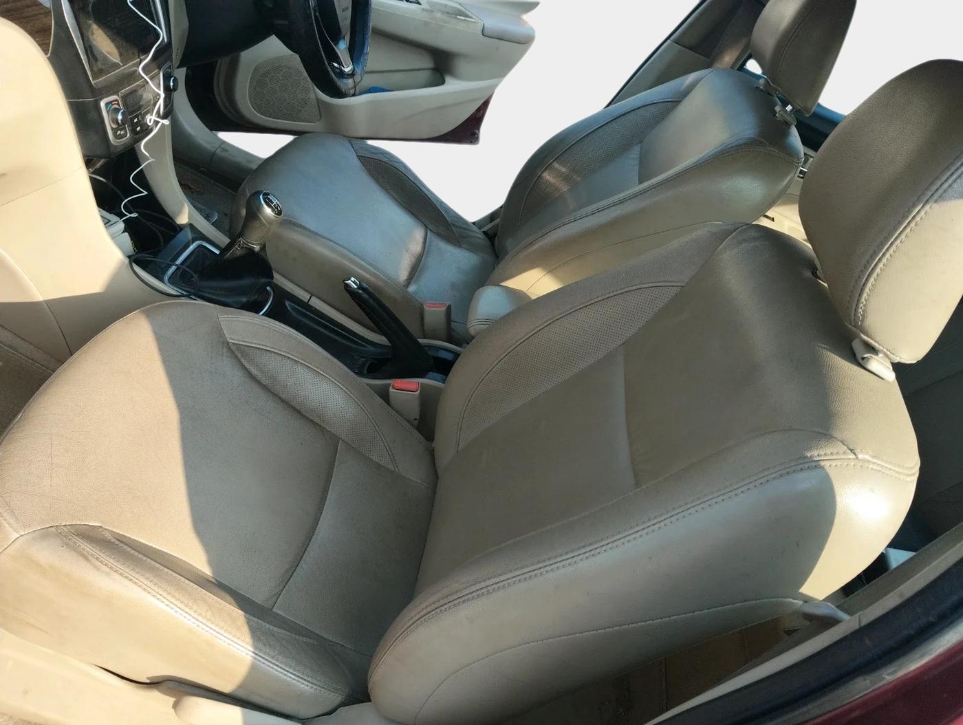 2017 Maruti Ciaz ALPHA 1.4 PETROL, CNG, Manual, 1,24,681 km, interior