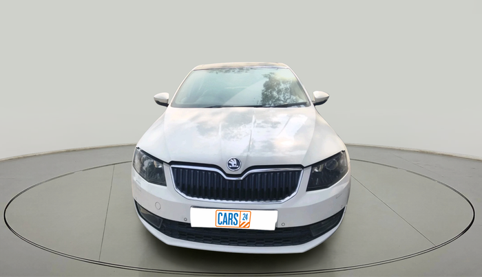 2014 Skoda Octavia ELEGANCE 2.0 TDI AT, Diesel, Automatic, 1,52,855 km, exterior