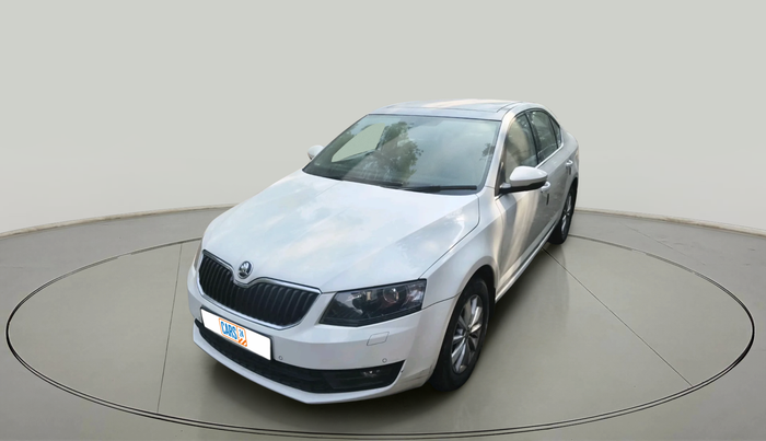 2014 Skoda Octavia ELEGANCE 2.0 TDI AT, Diesel, Automatic, 1,52,855 km, exterior