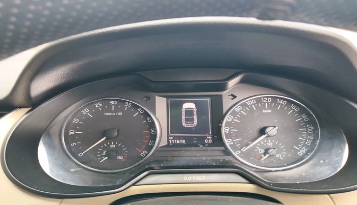 2014 Skoda Octavia ELEGANCE 2.0 TDI AT, Diesel, Automatic, 1,52,855 km, interior