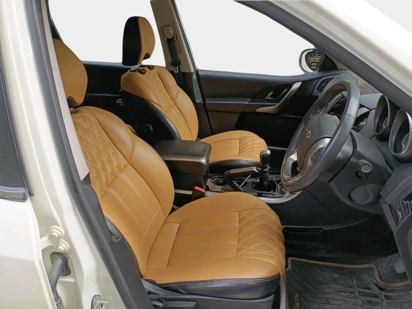 2020 Mahindra XUV500 W9, Diesel, Manual, 73,442 km, interior
