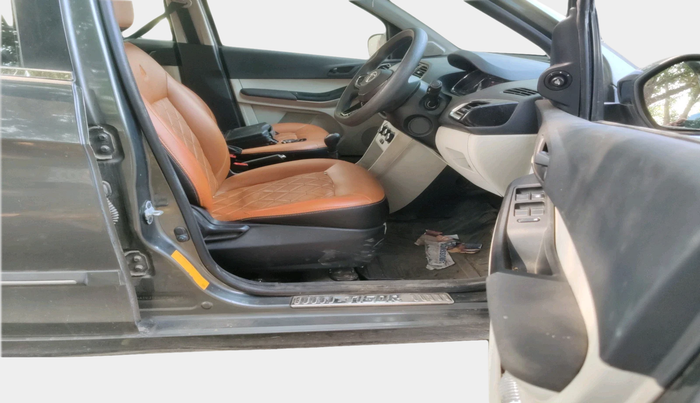 2023 Tata TIGOR XZ CNG, Petrol, Manual, 56,402 km, interior