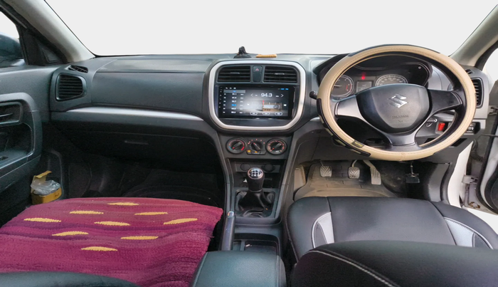 2017 Maruti Vitara Brezza LDI (O), Diesel, Manual, 83,714 km, interior