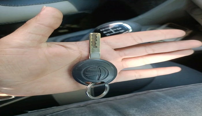 2019 Tata Tiago XM PETROL, Petrol, Manual, 27,533 km, interior