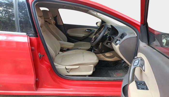 2018 Volkswagen Vento HIGHLINE PLUS 1.2 AT 16 ALLOY, Petrol, Automatic, 1,11,005 km, interior