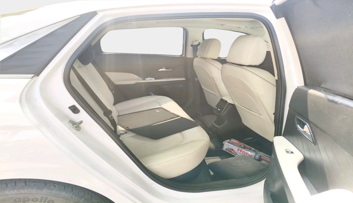 2023 Hyundai Verna SX (O) 1.5 MPI MT, Petrol, Manual, 38,358 km, interior