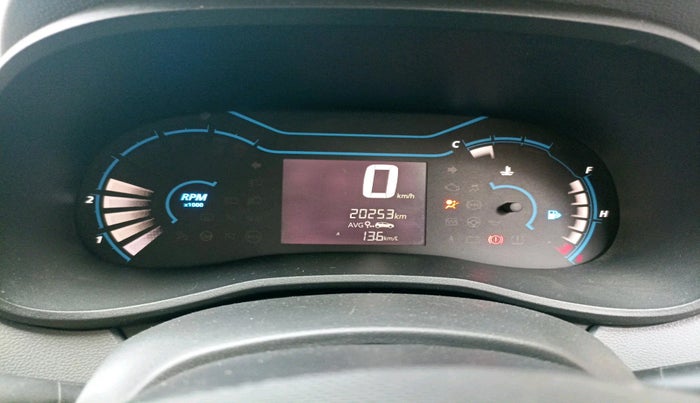 2021 Renault Kwid RXT 1.0 (O), Petrol, Manual, 20,253 km, interior