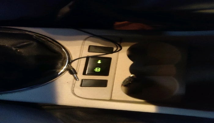 2011 Skoda Fabia ELEGANCE 1.2 TDI, Diesel, Manual, 1,67,998 km, interior