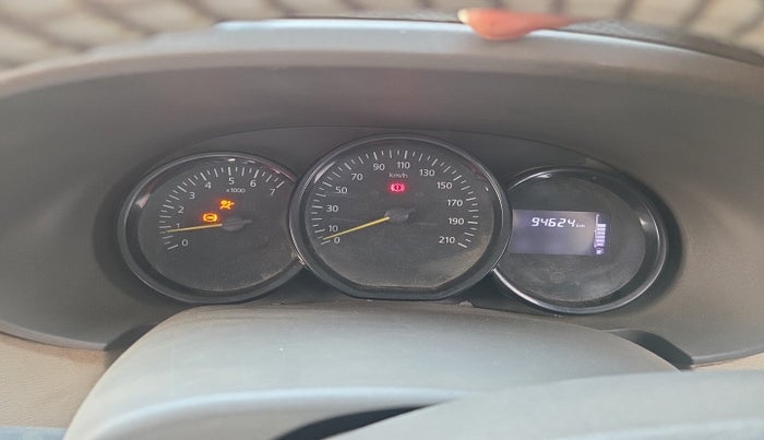 2015 Renault Lodgy 110 PS RXL 8STR, Diesel, Manual, 94,624 km, interior