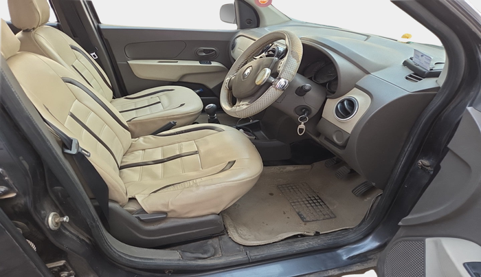 2015 Renault Lodgy 110 PS RXL 8STR, Diesel, Manual, 94,624 km, interior