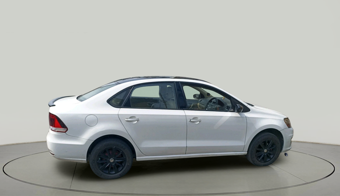 2016 Volkswagen Vento HIGHLINE 1.5 AT, Diesel, Automatic, 1,99,897 km, exterior