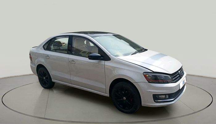 2016 Volkswagen Vento HIGHLINE 1.5 AT, Diesel, Automatic, 1,99,897 km, exterior