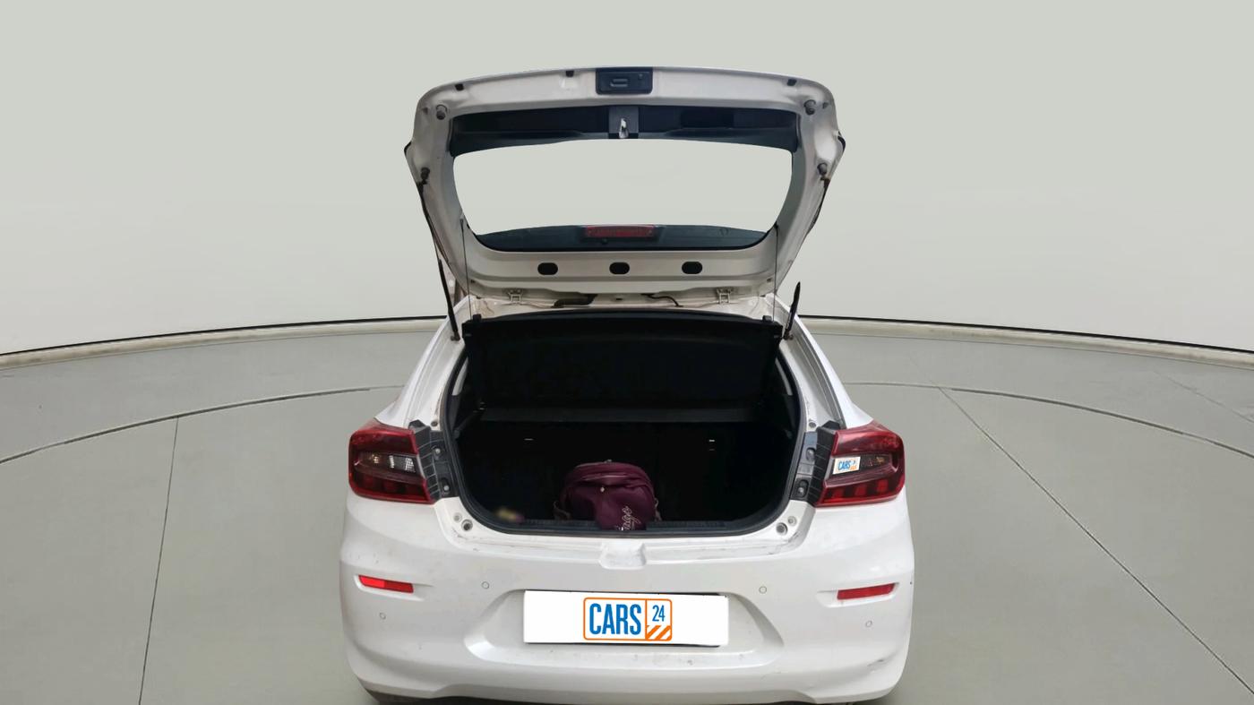 2025 Maruti Baleno ZETA 1.2 AGS, Petrol, Automatic, 16,821 km, exterior