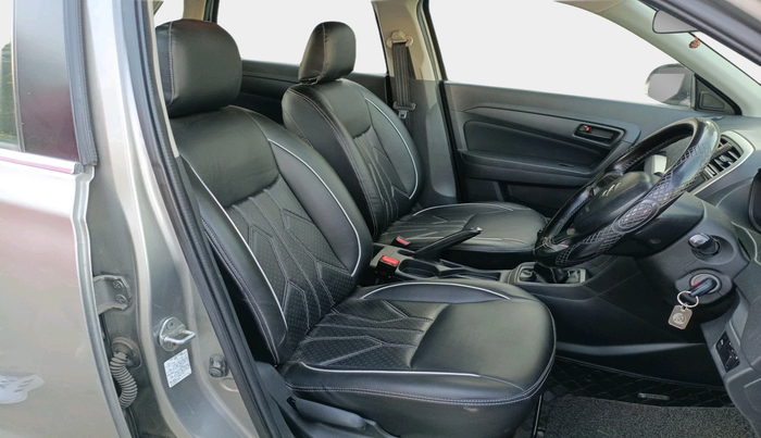 2016 Maruti Vitara Brezza VDI, Diesel, Manual, 1,17,168 km, interior