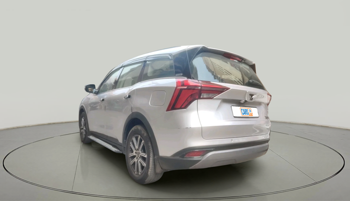 2022 Mahindra XUV700 AX 7 LUXURY D AWD AT 7 STR, Diesel, Automatic, 82,100 km, exterior