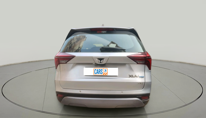 2022 Mahindra XUV700 AX 7 LUXURY D AWD AT 7 STR, Diesel, Automatic, 82,100 km, exterior
