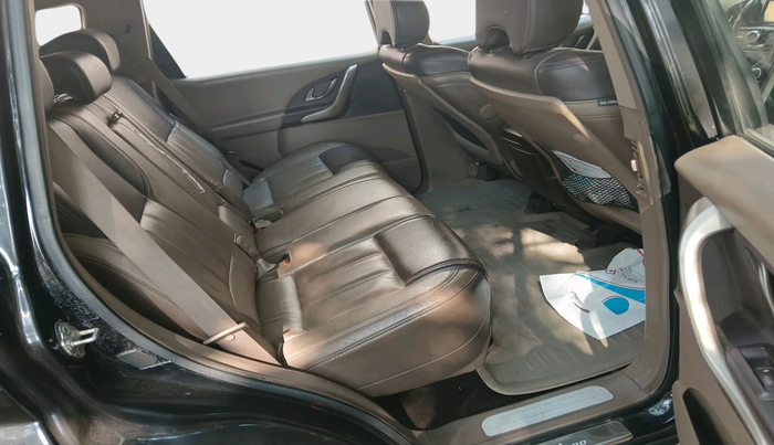 2013 Mahindra XUV500 W8, Diesel, Manual, 71,239 km, interior