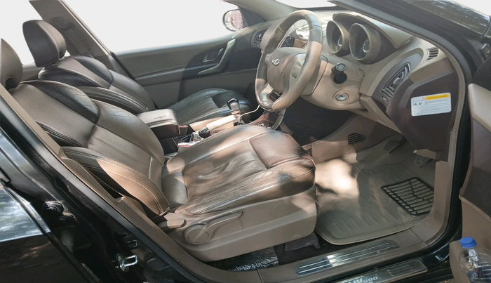 2013 Mahindra XUV500 W8, Diesel, Manual, 71,239 km, interior