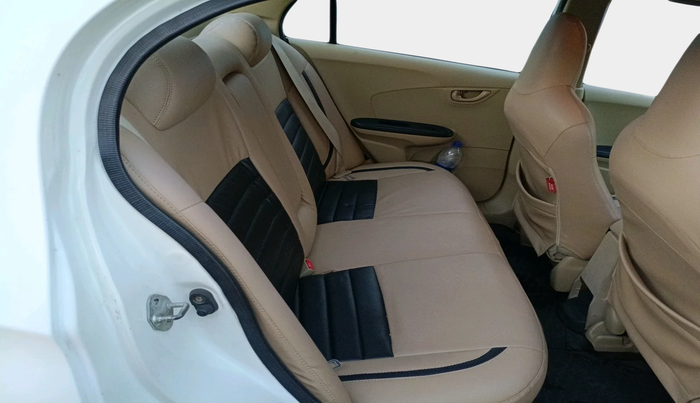 2015 Honda Amaze 1.2L I-VTEC S, Petrol, Manual, 1,05,258 km, interior