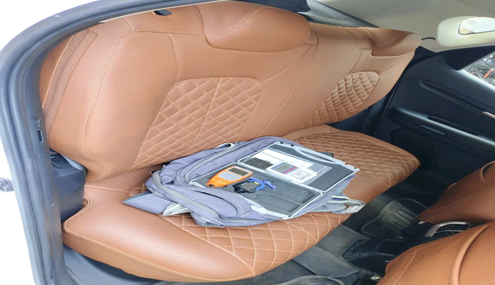 2021 KIA SONET HTK PLUS 1.0 IMT, Petrol, Manual, 19,150 km, interior