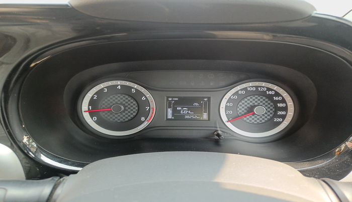 2021 Hyundai GRAND I10 NIOS SPORTZ 1.2 KAPPA VTVT CNG, Petrol, Manual, 38,252 km, interior