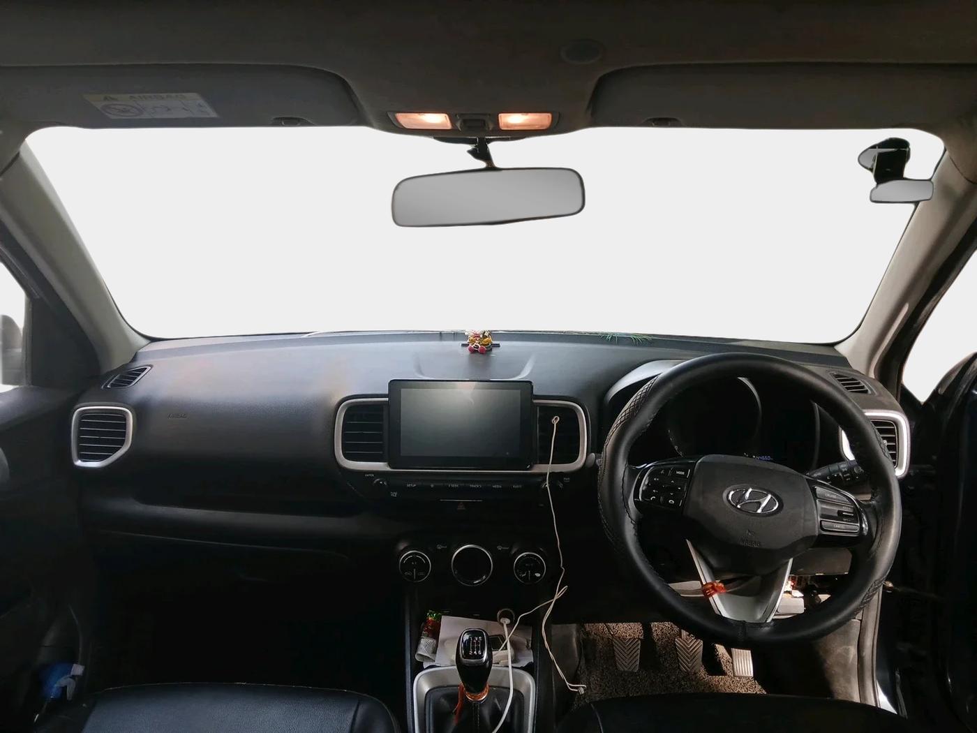 2020 Hyundai VENUE SX 1.5 CRDI, Diesel, Manual, 1,44,723 km, interior