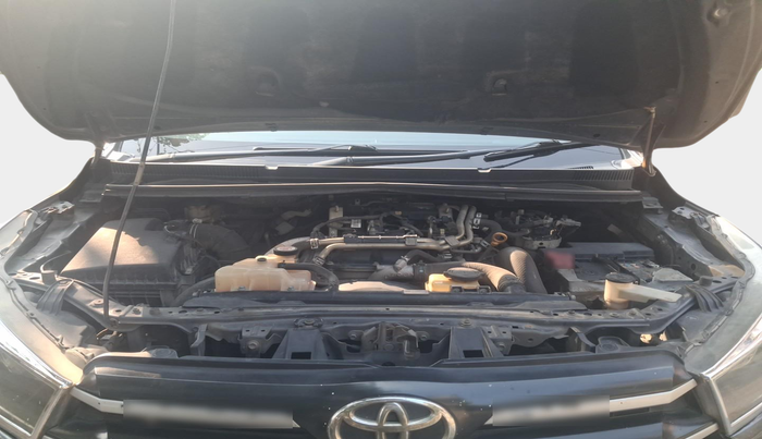 2018 Toyota Innova Crysta 2.4 G 8 STR, Diesel, Manual, 89,895 km, exterior