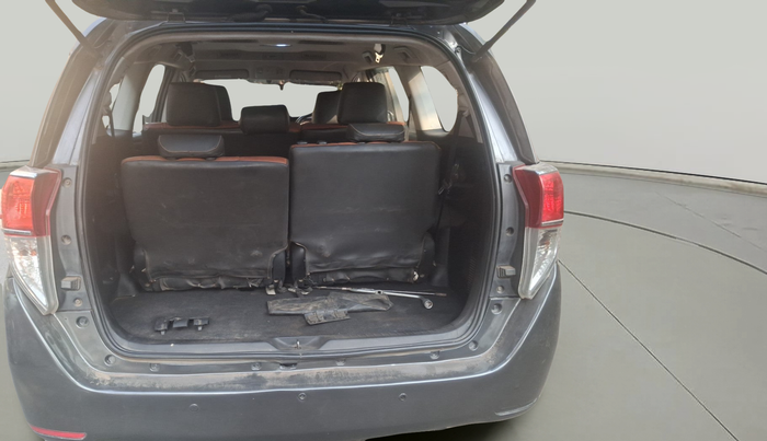 2018 Toyota Innova Crysta 2.4 G 8 STR, Diesel, Manual, 89,895 km, exterior