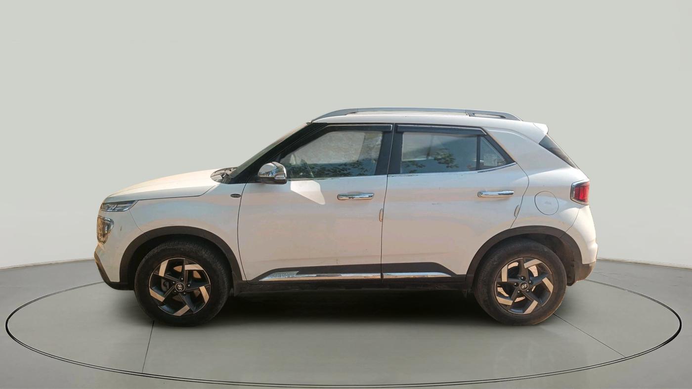 2020 Hyundai VENUE SX 1.5 CRDI, Diesel, Manual, 82,822 km, exterior