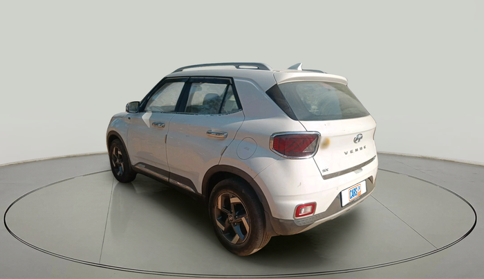 2020 Hyundai VENUE SX 1.5 CRDI, Diesel, Manual, 82,822 km, exterior