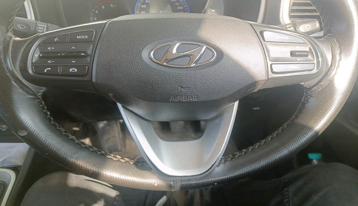 2020 Hyundai VENUE SX 1.5 CRDI, Diesel, Manual, 82,822 km, interior