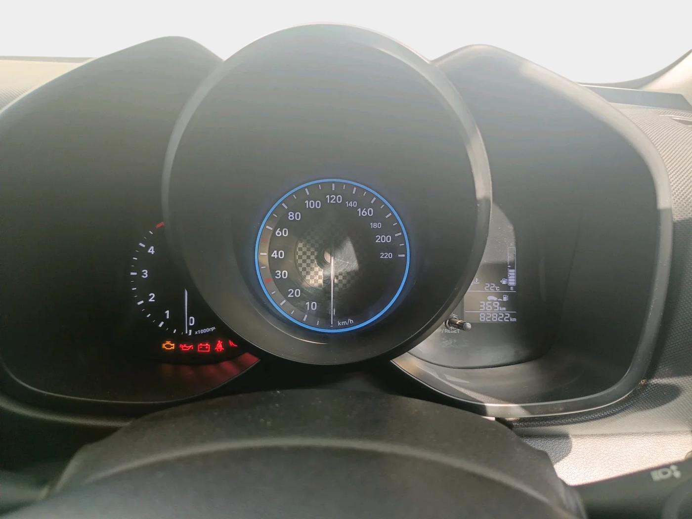 2020 Hyundai VENUE SX 1.5 CRDI, Diesel, Manual, 82,822 km, interior