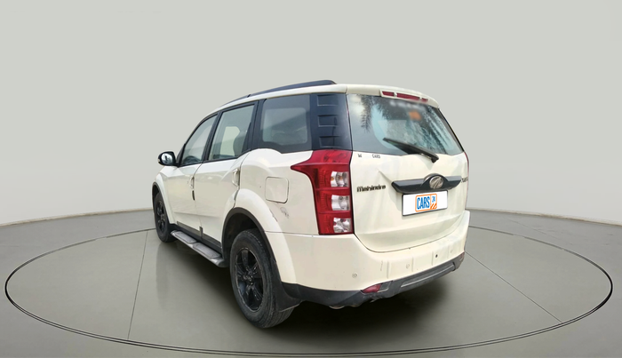 2016 Mahindra XUV500 W6, Diesel, Manual, 1,52,480 km, exterior
