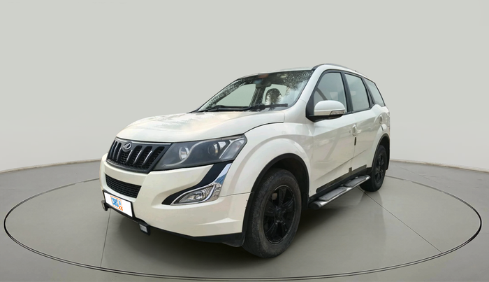 2016 Mahindra XUV500 W6, Diesel, Manual, 1,52,480 km, exterior