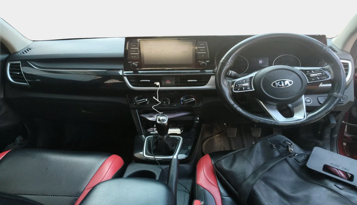 2020 KIA SELTOS HTK PLUS 1.5 DIESEL, Diesel, Manual, 1,53,682 km, interior