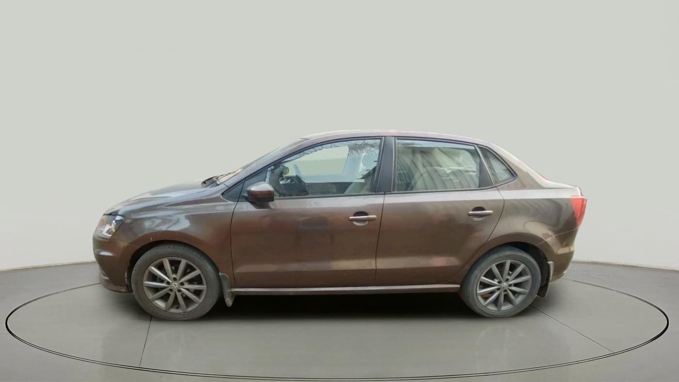 2018 Volkswagen Ameo HIGHLINE PLUS 1.0L 16 ALLOY, CNG, Manual, 1,28,374 km, exterior