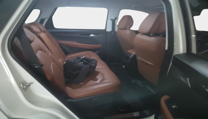 2019 MG HECTOR SUPER 1.5 PETROL, Petrol, Manual, 97,572 km, interior