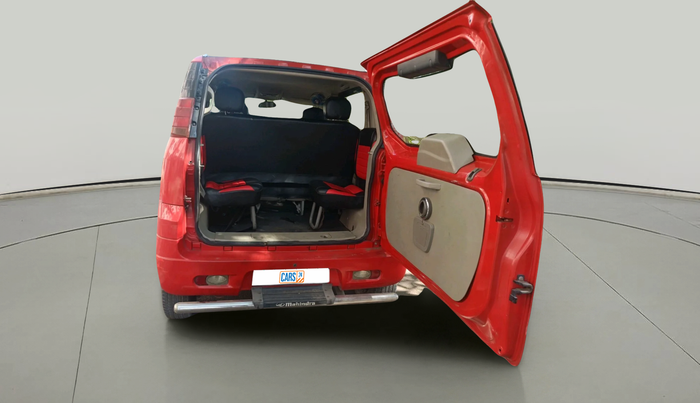 2013 Mahindra Quanto C6, Diesel, Manual, 1,10,276 km, exterior