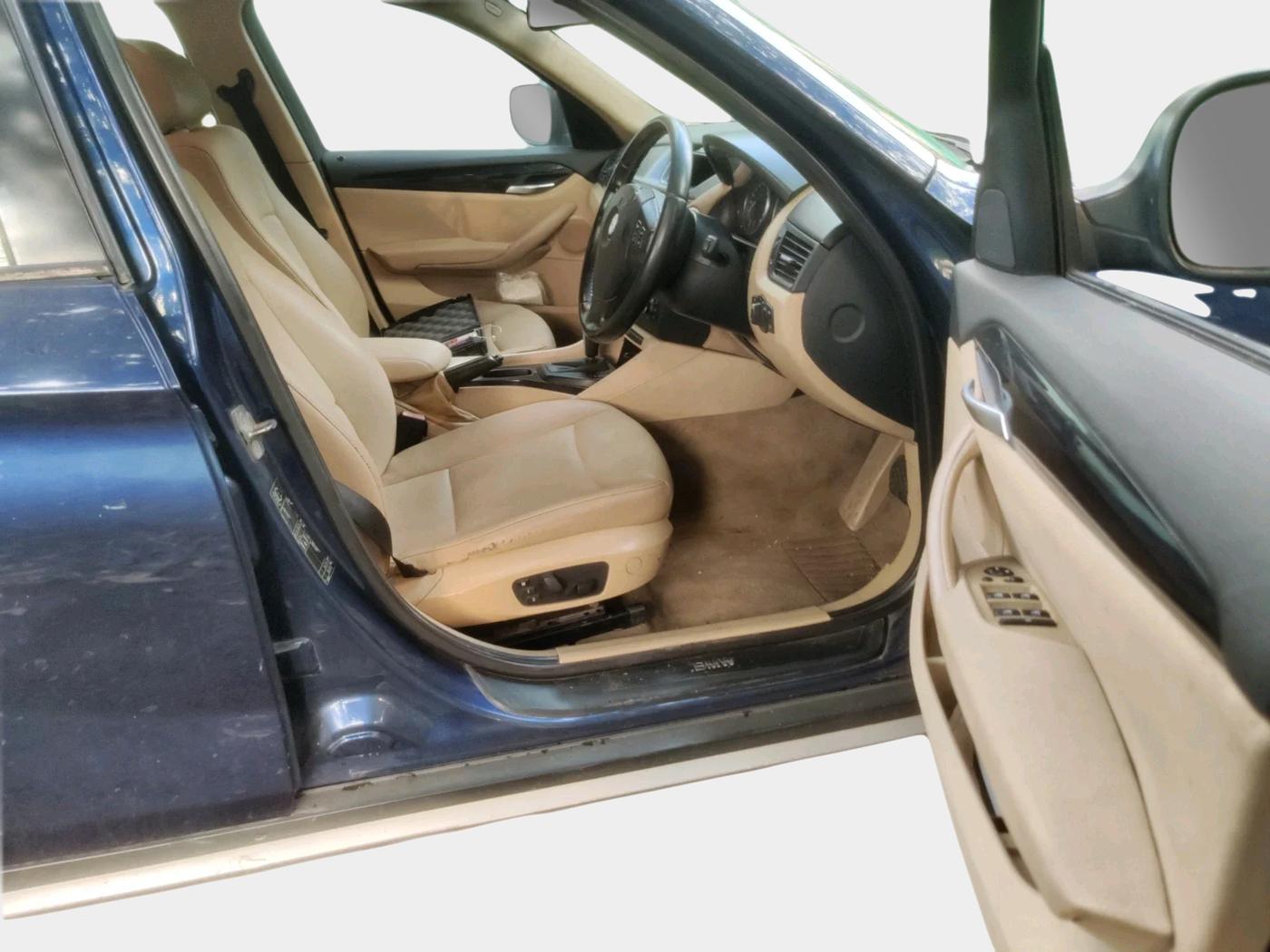 2011 BMW X1 sDrive20d, Diesel, Automatic, 1,01,414 km, interior