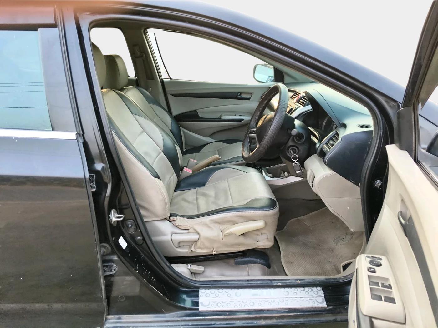 2011 Honda City 1.5L I-VTEC E MT, CNG, Manual, 1,03,123 km, interior