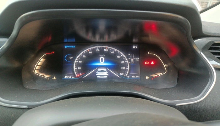 2022 Renault Kiger RXZ MT, Petrol, Manual, 45,252 km, interior