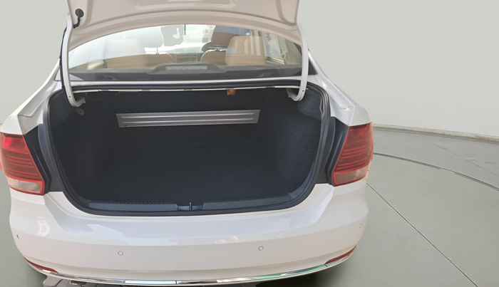 2018 Volkswagen Vento HIGHLINE 1.5 AT, Diesel, Automatic, 1,52,673 km, exterior