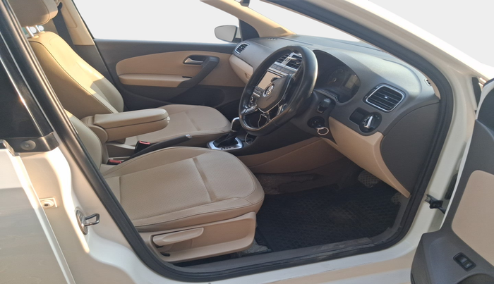 2018 Volkswagen Vento HIGHLINE 1.5 AT, Diesel, Automatic, 1,52,673 km, interior