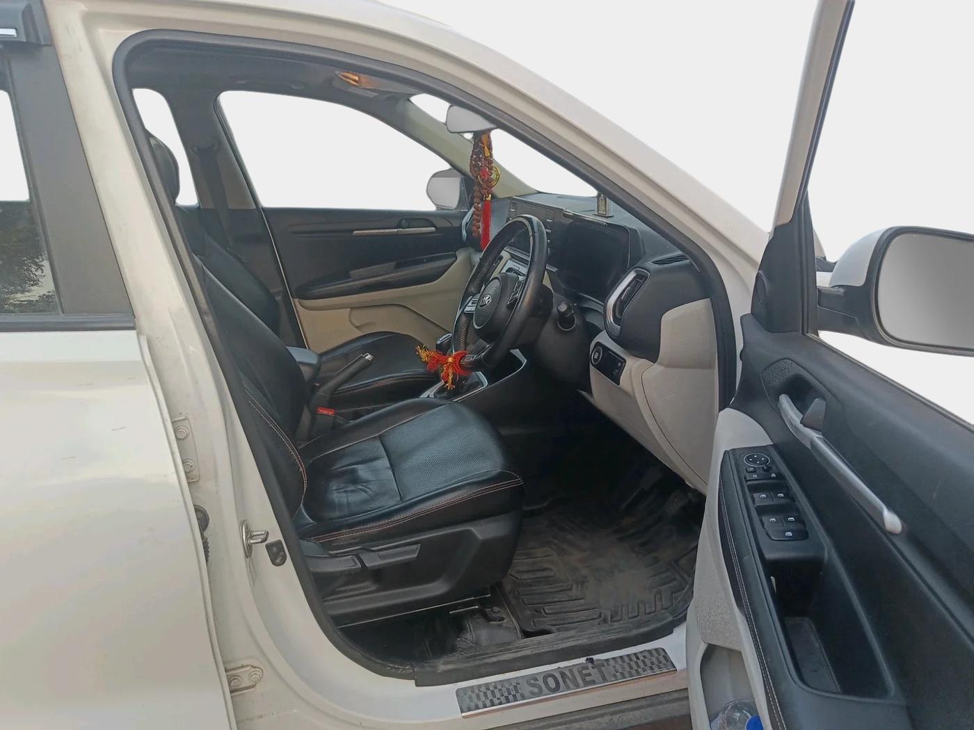 2020 KIA SONET HTX 1.5, Diesel, Manual, 1,02,374 km, interior